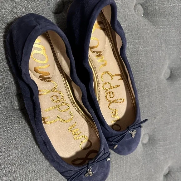 Sam Edelman Women's Felicia Navy Suede Flats - Picture 4 of 5